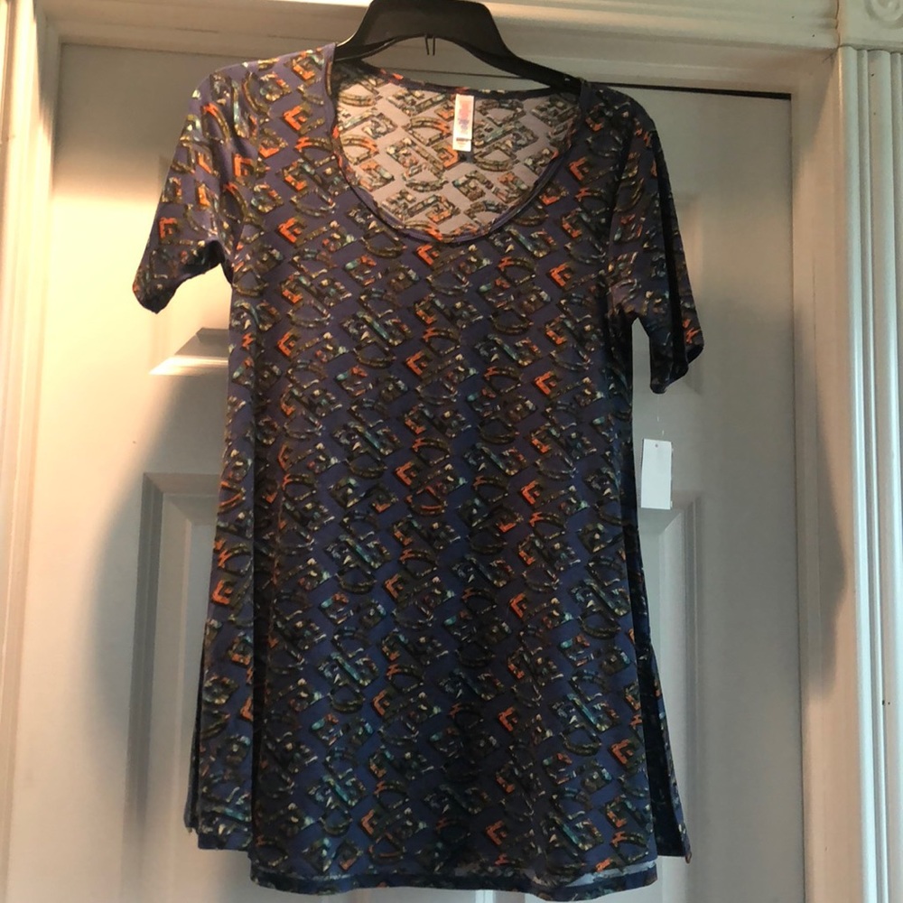 Lularoe NWT Perfect T